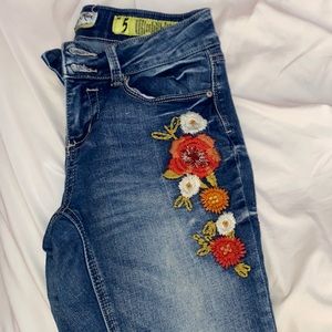 Floral embroidery jeans